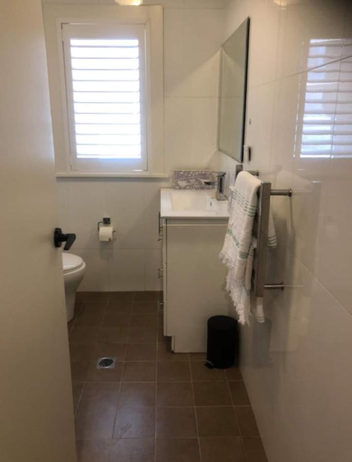 Renovated 1 Bedroom In Paddington Apartment *